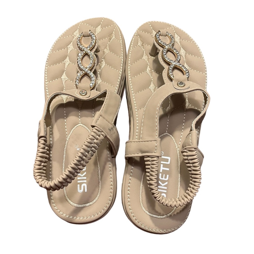 SIKETU brand sandals. Size 36 which is a US ladies shoe size 5. NWOT.